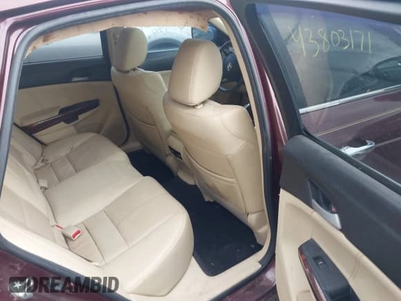 ✅ 2012 Honda Crosstour EX-L • VIN: 5J6TF1H52CL005795 • Lot: 43803171. Wystawiony na IAAI z przebiegiem 145 278 mil. Bezpłatny archiwum sprzedaży aukcyjnych z USA i szczegółowy raport historii pojazdu na DreamBid. Zdjęcie 8.