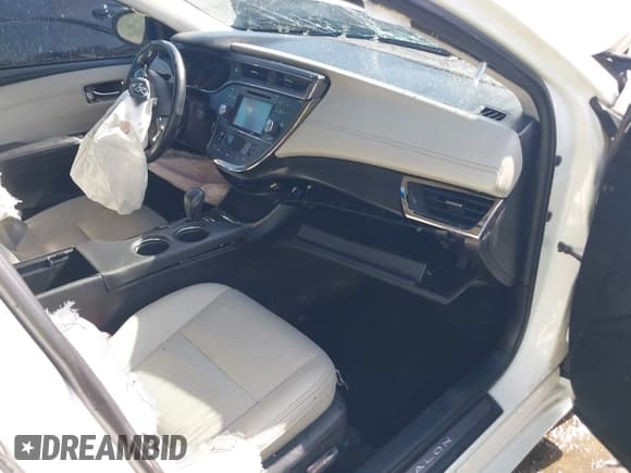 ✅ 2018 Toyota Avalon XLE • VIN: 4T1BK1EB3JU288203 • Lot: 42840050. Wystawiony na IAAI z przebiegiem 95 583 mil. Bezpłatny archiwum sprzedaży aukcyjnych z USA i szczegółowy raport historii pojazdu na DreamBid. Zdjęcie 5.