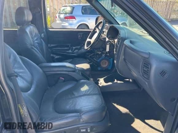 2004 Chevrolet S-10 LS с VIN 1GCDT13X24K119508, выставлен на аукционе Copart как лот 79243194 с пробегом 188 787 миль миль и Чистый • Clean title. История ставок и продаж доступна на DreamBid. Изображение 5.