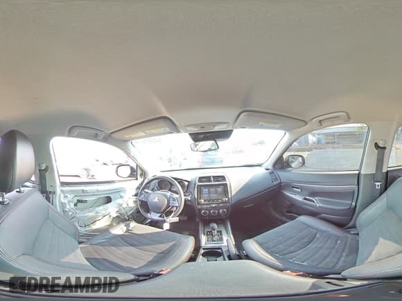 ✅ 2023 Mitsubishi Outlander ES • VIN: JA4ARUAUXPU012964 • Lot: 64581805. Wystawiony na Copart z przebiegiem 17 637 mil. Bezpłatny archiwum sprzedaży aukcyjnych z USA i szczegółowy raport historii pojazdu na DreamBid. Zdjęcie 15.