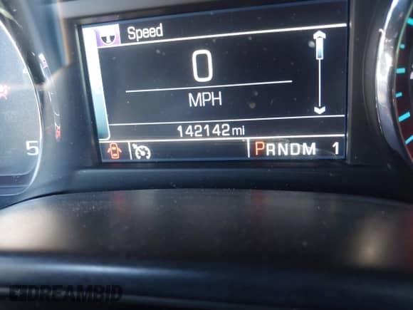 2015 Chevrolet Silverado 2500HD LT z VIN 1GC1KVE85FF136771, wystawiony jako IAAI lot #43478483 z przebiegiem 142 142 mil mil oraz . Historia ofert i sprzedaży dostępna na DreamBid. Obrazek 16.