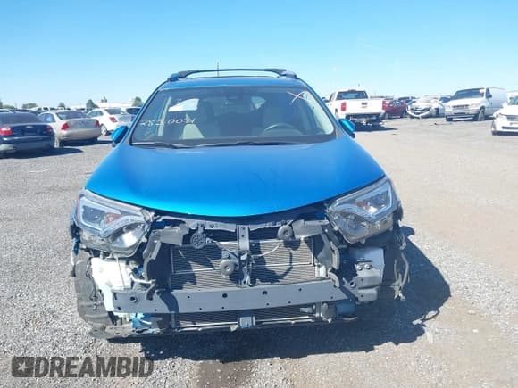 ✅ 2016 Toyota RAV4 Limited • VIN: JTMDJREV5GD039130 • Лот: 28510041. Опубликован ранее на IAAI с пробегом 19 174 миль. Бесплатный доступ к архиву аукционных продаж из США и подробный отчёт об истории автомобиля на DreamBid. Изображение 13.