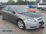 2010 Chevrolet Malibu 1LS с VIN 1G1ZB5EB6A4138069, выставлен на аукционе IAAI как лот 43388700 с пробегом 183 303 миль миль и . История ставок и продаж доступна на DreamBid. Изображение 1.