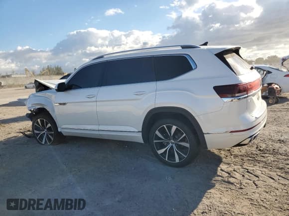 ✅ 2024 Volkswagen Atlas SEL Premium R-Line • VIN: 1V2FR2CA7RC573519 • Lot: 86781165. Wystawiony na Copart z przebiegiem 25 584 mil. Bezpłatny archiwum sprzedaży aukcyjnych z USA i szczegółowy raport historii pojazdu na DreamBid. Zdjęcie 2.