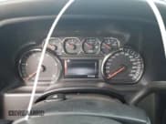 ✅ 2015 GMC Sierra 2500HD SLE • VIN: 1GT12YE85FF114223 • Lot: 53361725. Wystawiony na Copart z przebiegiem 157 645 mil. Bezpłatny archiwum sprzedaży aukcyjnych z USA i szczegółowy raport historii pojazdu na DreamBid. Zdjęcie 9.