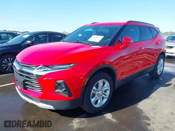 ✅ 2020 Chevrolet Blazer LT • VIN: 3GNKBCRS1LS633121 • Lot: 43136824. Wystawiony na IAAI z przebiegiem 58 792 mil. Bezpłatny archiwum sprzedaży aukcyjnych z USA i szczegółowy raport historii pojazdu na DreamBid. Zdjęcie 2.