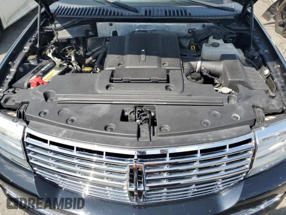 ✅ 2012 Lincoln Navigator • VIN: 5LMJJ2J54CEL01393 • Lot: 68107295. Listed on Copart with 103,350 mi. Free auction sales archive from the USA and detailed vehicle history report at DreamBid. Image 12.