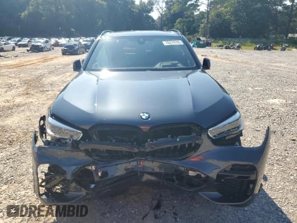 ✅ 2022 BMW X5 sDrive40i • VIN: 5UXCR4C04N9K88192 • Lot: 70270705. Wystawiony na Copart z przebiegiem Nie podano. Bezpłatny archiwum sprzedaży aukcyjnych z USA i szczegółowy raport historii pojazdu na DreamBid. Zdjęcie 5.