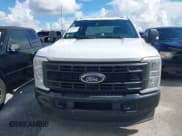 ✅ 2023 Ford F-350 XL • VIN: 1FT8W3DT1PEE21021 • Лот: 43394963. Опубликован ранее на IAAI с пробегом 232 940 миль. Бесплатный доступ к архиву аукционных продаж из США и подробный отчёт об истории автомобиля на DreamBid. Изображение 6.