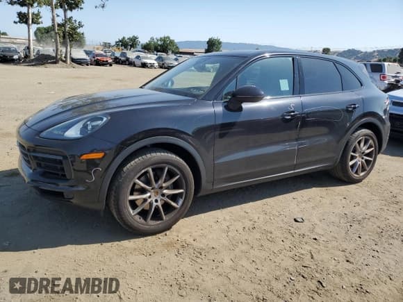 ✅ 2019 Porsche Cayenne • VIN: WP1AA2AY3KDA08539 • Lot: 60115345. Listed on Copart with 43,768 mi. Free auction sales archive from the USA and detailed vehicle history report at DreamBid. Image 1.