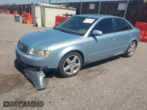 ✅ 2002 Audi A4 1.8T • VIN: WAUJC68E42A308622 • Lot: 42543145. Listed on IAAI with 189,888 mi. Free auction sales archive from the USA and detailed vehicle history report at DreamBid. Image 6.