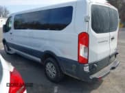 ✅ 2018 Ford Transit Passenger XL • VIN: 1FBZX2YM1JKA33699 • Lot: 41786863. Wystawiony na IAAI z przebiegiem 138 735 mil. Bezpłatny archiwum sprzedaży aukcyjnych z USA i szczegółowy raport historii pojazdu na DreamBid. Zdjęcie 3.