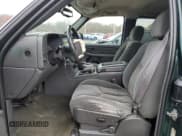 ✅ 2004 Chevrolet Silverado 1500 Z71 • VIN: 2GCEK19T841365815 • Лот: 92259205. Опубликован ранее на Copart с пробегом 179 627 миль. Бесплатный доступ к архиву аукционных продаж из США и подробный отчёт об истории автомобиля на DreamBid. Изображение 7.