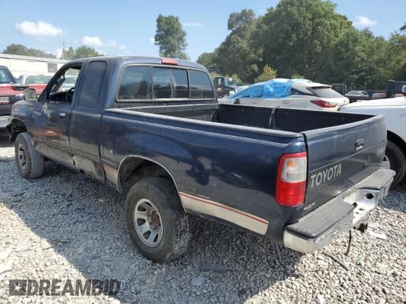 ✅ 1996 Toyota T100 DX • VIN: JT4UN22D6T0023110 • Lot: 69694175. Listed on Copart with 252,023 mi. Free auction sales archive from the USA and detailed vehicle history report at DreamBid. Image 2.