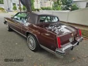 ✅ 1983 Cadillac Eldorado • VIN: 1G6AL5789DE627814 • Lot: 82176205. Wystawiony na Copart z przebiegiem 70 483 mil. Bezpłatny archiwum sprzedaży aukcyjnych z USA i szczegółowy raport historii pojazdu na DreamBid. Zdjęcie 3.