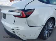 ✅ 2024 Tesla Model 3 • VIN: 5YJ3E1EA1RF795502 • Лот: 43376685. Опубликован ранее на IAAI с пробегом 14 212 миль. Бесплатный доступ к архиву аукционных продаж из США и подробный отчёт об истории автомобиля на DreamBid. Изображение 21.