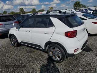 ✅ 2022 Hyundai Venue SEL • VIN: KMHRC8A35NU140255 • Lot: 74215444. Wystawiony na Copart z przebiegiem Nie podano. Bezpłatny archiwum sprzedaży aukcyjnych z USA i szczegółowy raport historii pojazdu na DreamBid. Zdjęcie 2.