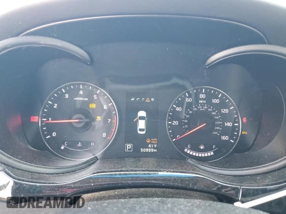 ✅ 2015 Kia K900 Premium • VIN: KNALU4D47F6024370 • Lot: 84965204. Listed on Copart with 50,999 mi. Free auction sales archive from the USA and detailed vehicle history report at DreamBid. Image 9.