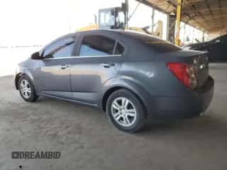 ✅ 2013 Chevrolet Sonic LT • VIN: 1G1JC5SB7D4230987 • Лот: 74286634. Размещён на Copart с пробегом 145 492 миль миль. Получите бесплатный доступ к архиву аукционных продаж из США и посмотрите подробный отчёт об истории автомобиля на DreamBid. Изображение 2.