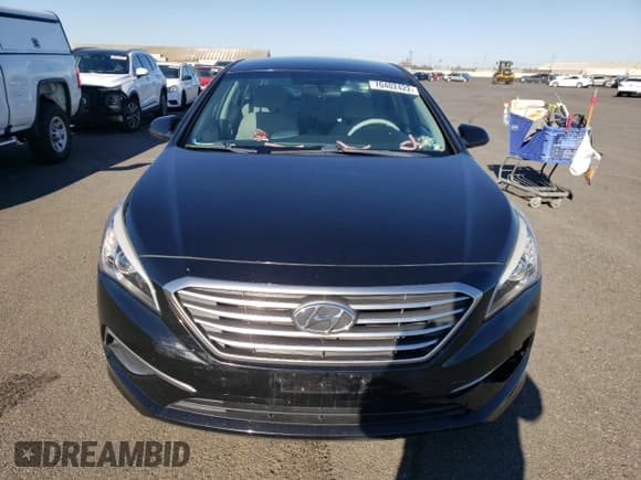 ✅ 2017 Hyundai Sonata SE • VIN: 5NPE24AF7HH530328 • Lot: 70402422. Listed on Copart with Not provided. Free auction sales archive from the USA and detailed vehicle history report at DreamBid. Image 5.