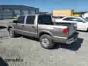 2002 Chevrolet S-10 LS с VIN 1GCDT13W32K207410, выставлен на аукционе Copart как лот 71834305 с пробегом Не указан миль и Списание • Salvage title. История ставок и продаж доступна на DreamBid. Изображение 2.