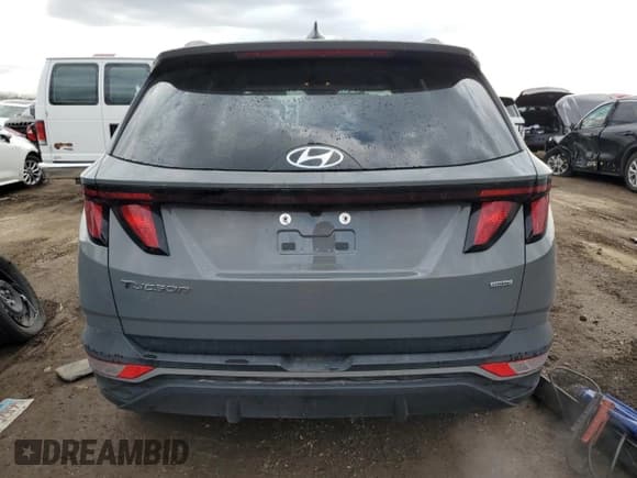 ✅ 2024 Hyundai Tucson SEL • VIN: 5NMJBCDE4RH383881 • Lot: 50635275. Wystawiony na Copart z przebiegiem 16 845 mil. Bezpłatny archiwum sprzedaży aukcyjnych z USA i szczegółowy raport historii pojazdu na DreamBid. Zdjęcie 6.