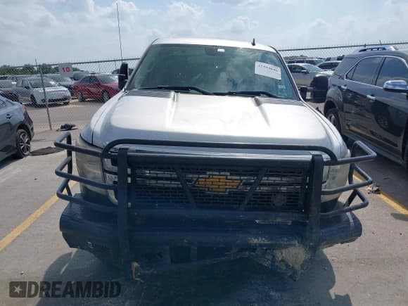 ✅ 2014 Chevrolet Silverado 2500HD LT • VIN: 1GC1KXE82EF145437 • Lot: 42394046. Listed on IAAI with 393,771 mi. Free auction sales archive from the USA and detailed vehicle history report at DreamBid. Image 12.