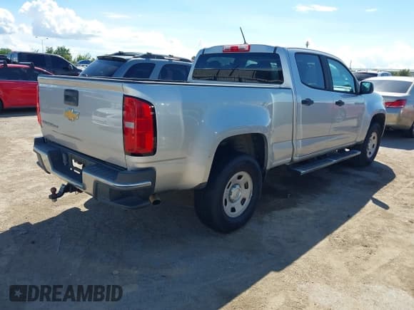 ✅ 2017 Chevrolet Colorado 2WD WT • VIN: 1GCGSBEN6H1245853 • Лот: 43283789. Опубликован ранее на IAAI с пробегом 55 528 миль. Бесплатный доступ к архиву аукционных продаж из США и подробный отчёт об истории автомобиля на DreamBid. Изображение 4.