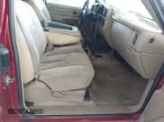 ✅ 2004 Chevrolet Silverado 1500 LT • VIN: 1GCEC19T54E200512 • Lot: 43533827. Wystawiony na IAAI z przebiegiem 240 597 mil. Bezpłatny archiwum sprzedaży aukcyjnych z USA i szczegółowy raport historii pojazdu na DreamBid. Zdjęcie 5.