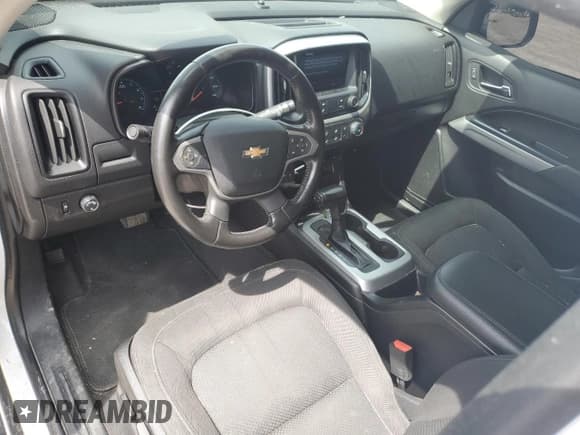 ✅ 2021 Chevrolet Colorado 2WD LT • VIN: 1GCGSCEN1M1132019 • Lot: 56186425. Wystawiony na Copart z przebiegiem 90 238 mil. Bezpłatny archiwum sprzedaży aukcyjnych z USA i szczegółowy raport historii pojazdu na DreamBid. Zdjęcie 8.