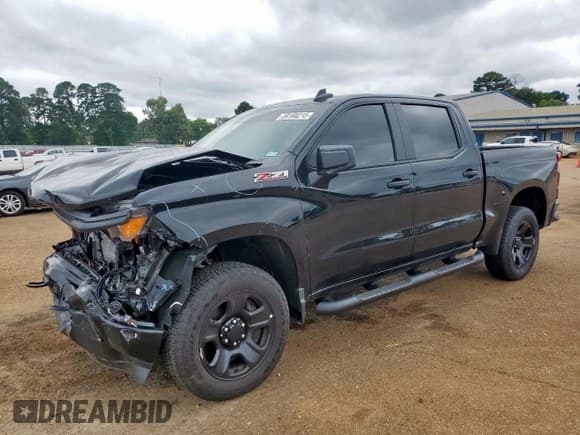 ✅ 2024 Chevrolet Silverado 1500 • VIN: 3GCUD4ED1RG411988 • Лот: 59160215. Опубликован ранее на Copart с пробегом 10 901 миль. Бесплатный доступ к архиву аукционных продаж из США и подробный отчёт об истории автомобиля на DreamBid. Изображение 1.