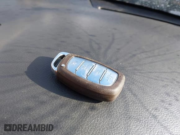 ✅ 2021 Hyundai Tucson Ultimate • VIN: KM8J3CALXMU339722 • Лот: 41217821. Опубликован ранее на IAAI с пробегом 94 969 миль. Бесплатный доступ к архиву аукционных продаж из США и подробный отчёт об истории автомобиля на DreamBid. Изображение 11.