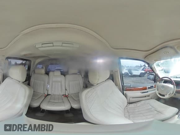 ✅ 2004 Lincoln Navigator Luxury • VIN: 5LMFU27R14LJ01091 • Lot: 90884285. Listed on Copart with 209,499 mi. Free auction sales archive from the USA and detailed vehicle history report at DreamBid. Image 15.