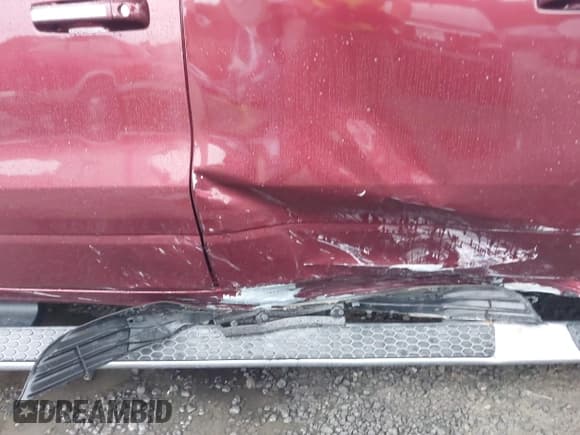 ✅ 2019 Ram 1500 Laramie • VIN: 1C6SRFJT7KN517545 • Лот: 43514806. Опубликован ранее на IAAI с пробегом 73 932 миль. Бесплатный доступ к архиву аукционных продаж из США и подробный отчёт об истории автомобиля на DreamBid. Изображение 18.