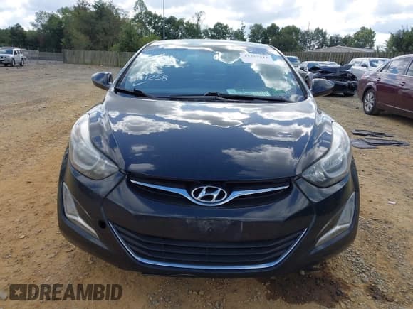 ✅ 2015 Hyundai Elantra SE • VIN: KMHDH4AE3FU261258 • Lot: 43357211. Listed on IAAI with 201,597 mi. Free auction sales archive from the USA and detailed vehicle history report at DreamBid. Image 12.