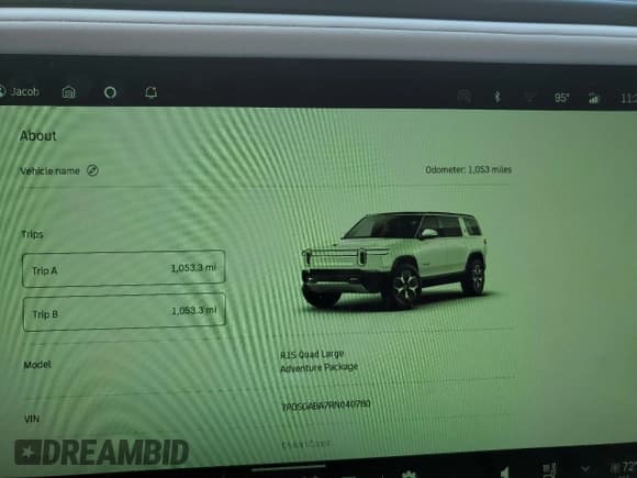 ✅ 2024 Rivian R1S Adventure • VIN: 7PDSGABA7RN040780 • Lot: 63705184. Wystawiony na Copart z przebiegiem 1 053 mil. Bezpłatny archiwum sprzedaży aukcyjnych z USA i szczegółowy raport historii pojazdu na DreamBid. Zdjęcie 9.