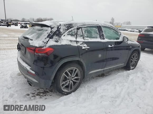 ✅ 2022 Mercedes-Benz GLA 35 AMG • VIN: W1N4N5BB0NJ401539 • Лот: 42038575. Опубликован ранее на Copart с пробегом 27 550 миль. Бесплатный доступ к архиву аукционных продаж из США и подробный отчёт об истории автомобиля на DreamBid. Изображение 3.