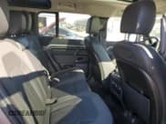 ✅ 2020 Land Rover Defender S • VIN: SALEJ7EX5L2020098 • Lot: 47258885. Wystawiony na Copart z przebiegiem 133 895 mil. Bezpłatny archiwum sprzedaży aukcyjnych z USA i szczegółowy raport historii pojazdu na DreamBid. Zdjęcie 11.