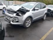 ✅ 2014 Ford Escape SE • VIN: 1FMCU9G92EUE43062 • Lot: 43461798. Wystawiony na IAAI z przebiegiem 121 420 mil. Bezpłatny archiwum sprzedaży aukcyjnych z USA i szczegółowy raport historii pojazdu na DreamBid. Zdjęcie 18.