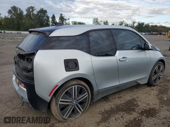✅ 2014 BMW i3 • VIN: WBY1Z4C50EV277460 • Lot: 85199815. Listed on Copart with 86,355 mi. Free auction sales archive from the USA and detailed vehicle history report at DreamBid. Image 3.