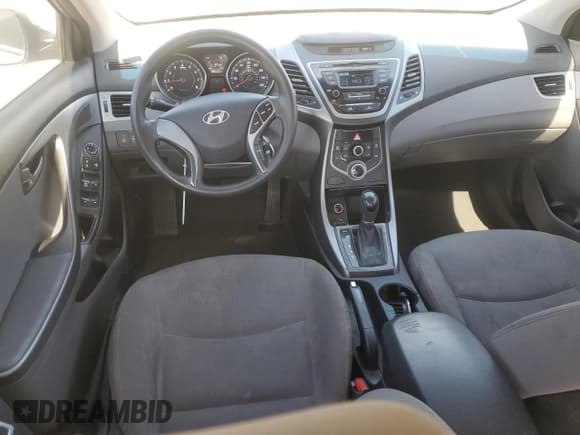 ✅ 2016 Hyundai Elantra SE • VIN: 5NPDH4AE0GH702540 • Lot: 82494625. Listed on Copart with 188,662 mi. Free auction sales archive from the USA and detailed vehicle history report at DreamBid. Image 8.