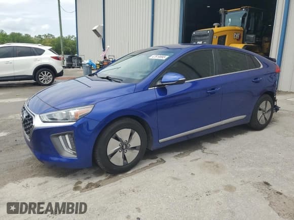 ✅ 2021 Hyundai Ioniq SE • VIN: KMHC75LC2MU252774 • Lot: 47919995. Wystawiony na Copart z przebiegiem 84 028 mil. Bezpłatny archiwum sprzedaży aukcyjnych z USA i szczegółowy raport historii pojazdu na DreamBid. Zdjęcie 1.