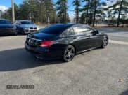 ✅ 2020 Mercedes-Benz E 350 • VIN: W1KZF8DB3LA825762 • Lot: 91721635. Wystawiony na Copart z przebiegiem 153 566 mil. Bezpłatny archiwum sprzedaży aukcyjnych z USA i szczegółowy raport historii pojazdu na DreamBid. Zdjęcie 4.