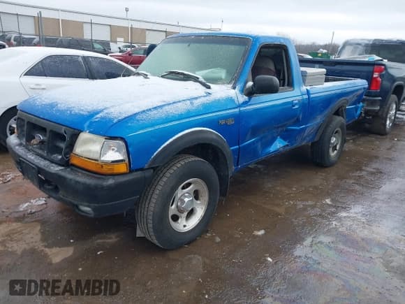 ✅ 1998 Ford Ranger • VIN: 1FTZR11X3WTA17249 • Lot: 41573042. Listed on IAAI with 165,188 mi. Free auction sales archive from the USA and detailed vehicle history report at DreamBid. Image 2.