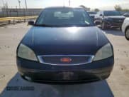 ✅ 2007 Ford Focus S • VIN: 1FAFP31N37W242067 • Lot: 71487725. Wystawiony na Copart z przebiegiem 96 938 mil. Bezpłatny archiwum sprzedaży aukcyjnych z USA i szczegółowy raport historii pojazdu na DreamBid. Zdjęcie 5.