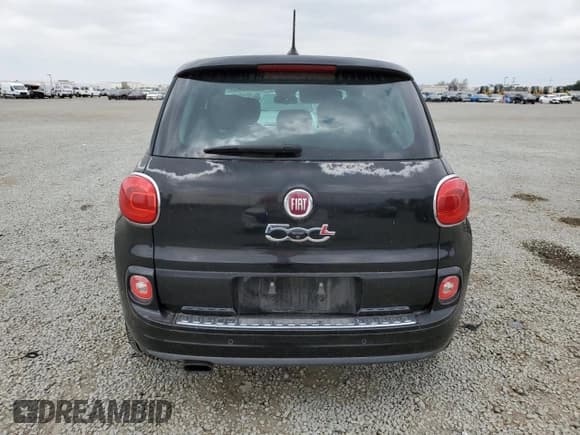 ✅ 2015 FIAT 500L Lounge • VIN: ZFBCFACH4FZ036798 • Lot: 56046895. Listed on Copart with 139,321 mi. Free auction sales archive from the USA and detailed vehicle history report at DreamBid. Image 6.