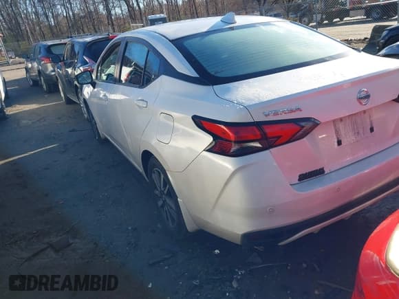 ✅ 2021 Nissan Versa SV • VIN: 3N1CN8EV2ML895455 • Lot: 43850090. Listed on IAAI with 126,793 mi. Free auction sales archive from the USA and detailed vehicle history report at DreamBid. Image 3.