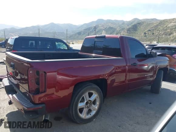 2014 Chevrolet Silverado 1500 LT с VIN 1GCNCRECXEZ340666, выставлен на аукционе IAAI как лот 42232825 с пробегом 77 678 миль миль и . История ставок и продаж доступна на DreamBid. Изображение 14.