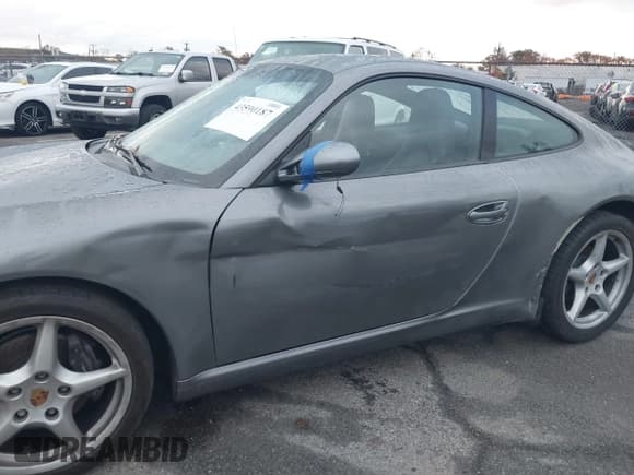 ✅ 2005 Porsche 911 Carrera 997 • VIN: WP0AA29985S716414 • Lot: 43590187. Wystawiony na IAAI z przebiegiem 117 108 mil. Bezpłatny archiwum sprzedaży aukcyjnych z USA i szczegółowy raport historii pojazdu na DreamBid. Zdjęcie 6.