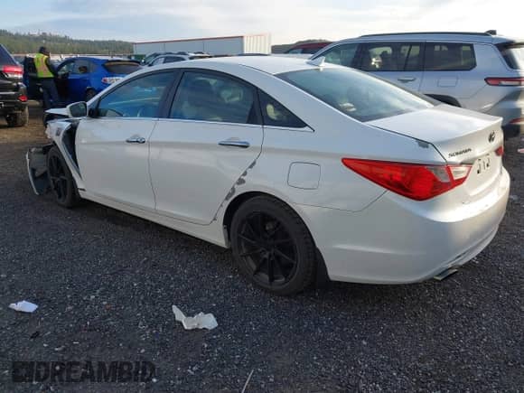 2011 Hyundai Sonata Limited с VIN 5NPEC4AB4BH189777, выставлен на аукционе IAAI как лот 43485009 с пробегом 198 430 миль миль и . История ставок и продаж доступна на DreamBid. Изображение 3.
